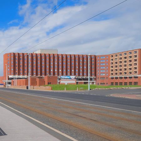 Grand Hotel Blackpool Exterior photo The hotel in 2017